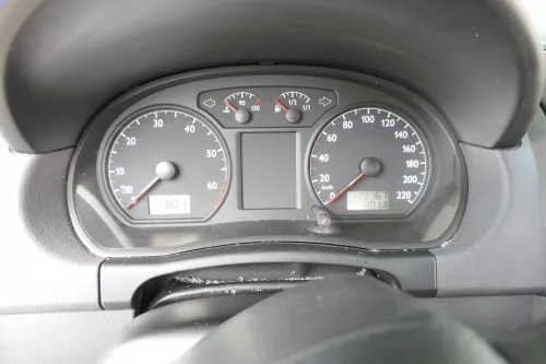 VW Polo 9N Tacho Tachometer Kombiinstrument 129.000km 6Q0920800P 1,2 47kw 40kw