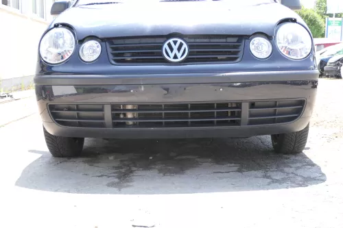 VW Polo 9N Stoßstange Frontstoßstange vorne schwarz LC9Z