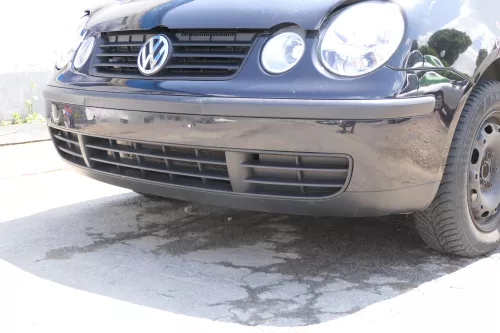 VW Polo 9N Stoßstange Frontstoßstange vorne schwarz LC9Z (169701)