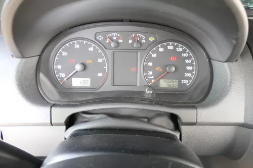 VW Polo 9N Tacho Tachometer Kombiinstrument 140.000km 6Q0920800P 1,2 47kw 40kw (169712)