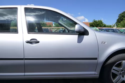 VW Golf 4 Bora Tür vorne rechts Beifahrertür 4/5-Türer+Kombi Variant LA7W silber
