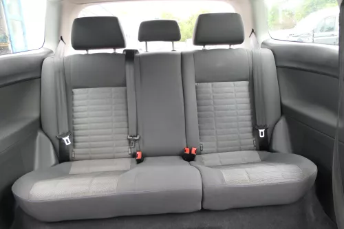 VW Polo 9N 9N3 Sitz Rückbank Sitzfläche Sitze 3 Punkt Gurt hinten mit Kopfstütze (169741)