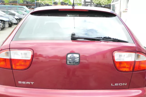 Seat Leon 1M Heckklappe Klappe hinten Kofferraumklappe rot LS3N Spoiler