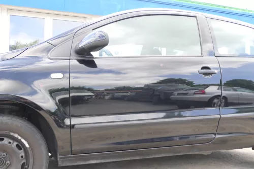 VW Fox 5Z Tür vorne links Fahrertür schwarz L041