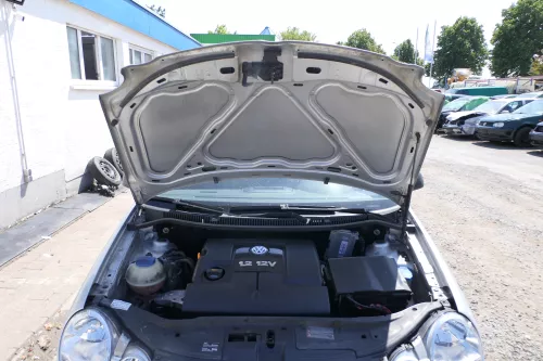 VW Polo 9N Motorhaube Klappe vorne silber grau LA7W reflexsilber bisca.Bj. 2004 (170115)