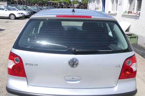 VW Polo 9N Fun Heckklappe Kofferraumklappe Klappe hinten silber LA7W metall