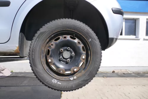 4x Skoda Fabia Felgen Reifen 165/70 R14 81T Winterreifen M&S 5jx14H2 ET35  5-6mm (170130)