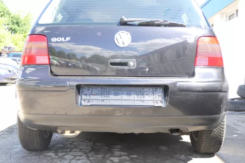 VW Golf 4 Limousine Stoßstange hinten Heckstoßstange Stoßfänger schwarz LC9Z