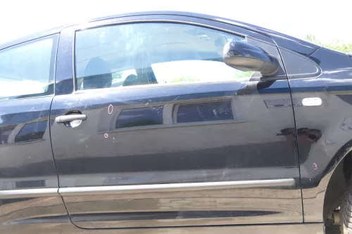 VW Fox 5Z Tür vorne rechts Beifahrertür schwarz L041