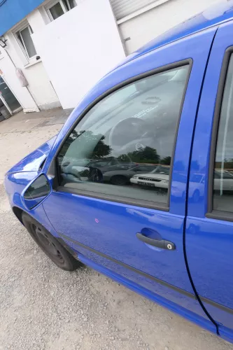 VW Golf 4 Bora Tür vorne links Fahrertür 4/5-Türer & Kombi blau LW5Z -ohneAnba (170179)