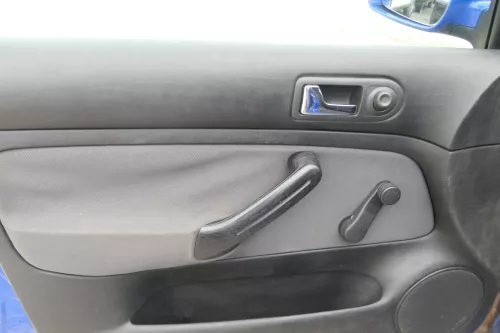 4x VW Golf 4 Limousine Türverkleidung Verkleidung Tür vorne hinten links rechts  (170185)