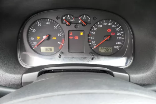 VW Golf 4 Tacho Tachometer Kombiinstrument 224.000km 1J0919861D 1,6-2,8 (170189)