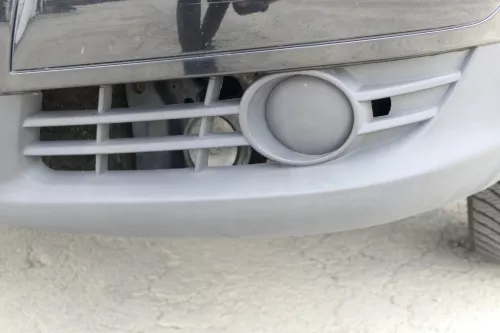 VW Fox 5Z Stoßstange vorne Stoßfänger schwarz LC9Z mit Grill (170195)