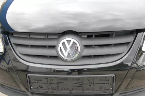 VW Fox 5Z Stoßstange vorne Stoßfänger schwarz LC9Z mit Grill (170195)
