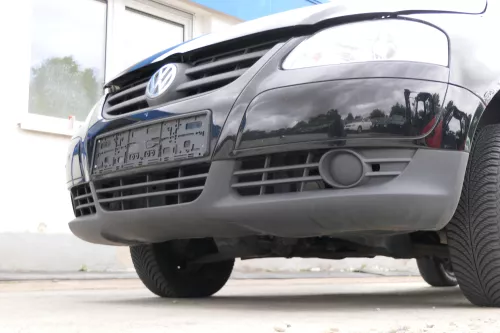 VW Fox 5Z Stoßstange vorne Stoßfänger schwarz LC9Z mit Grill (170195)