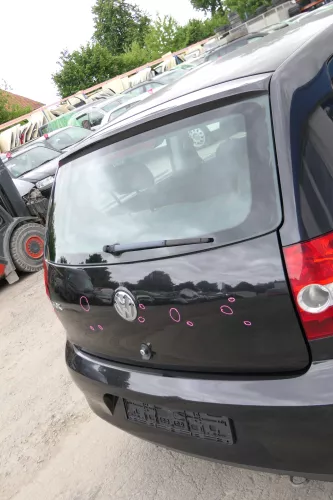 VW Fox 5Z Heckklappe Kofferraumklappe Klappe hinten + Scheibe schwarz LC9Z (170199)