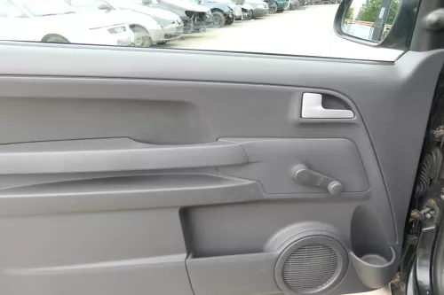 VW Fox 5Z Türverkleidung Verkleidung Tür vorne links schwarz 5Z3867013 (170203)