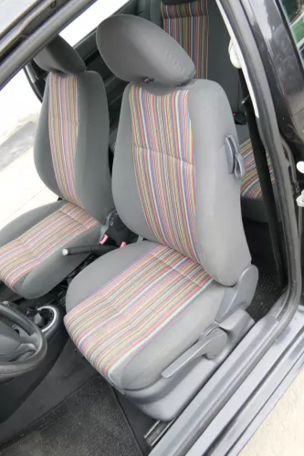 VW Fox Sitz Fahrersitz vorne links OHNEAirbag höhenverstellbar  v (170205)