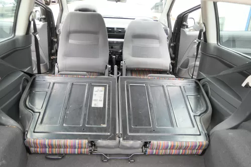 VW Fox Rückbank für Kopfstützen Kopfstütze Rücksitzbank getrennt teilbar geteilt (170206)