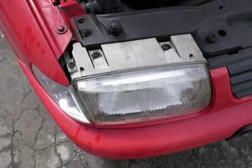 VW Polo 6N Kühlergrill Grillleiste vorne Leiste Grill rot LP3G (170220)