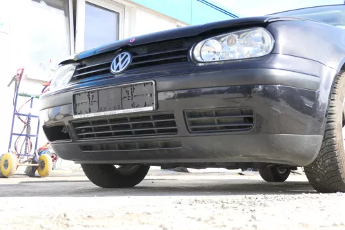 VW Golf 4 1J Stoßstange vorne Stoßfänger vorn schwarz LC9Z Frontstoßstange (170362)