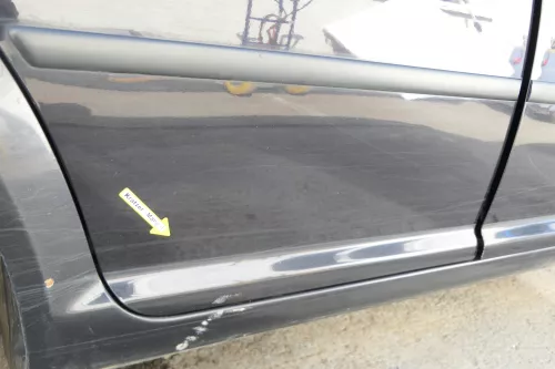 VW Golf 4 Bora Tür hinten rechts nur Kombi / Variant schwarz LC9Z -ohne Anbautei (170364)