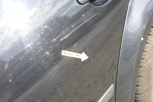 VW Golf 4 Bora Tür hinten links nur Kombi / Variant schwarz LC9Z (170367)