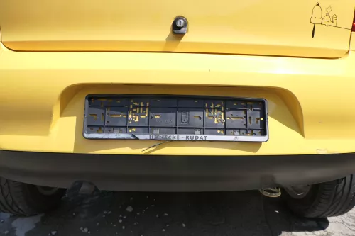 VW Fox 5Z Stoßstange hinten Stoßfänger gelb LY1C (170409)