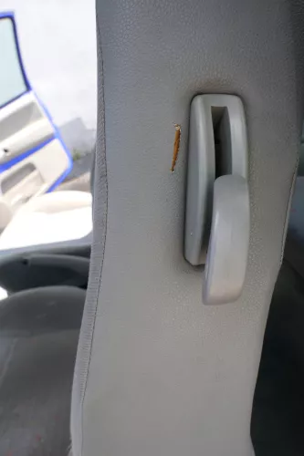 Seat Arosa VW Lupo Sitz vorn links Fahrersitz Höhenverstellung höhenverste grau (170569)