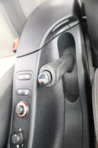 Seat Altea 5P Handbremse Feststellbremse schwarz Griff 5P0711461B 1UQ