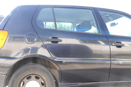 VW Polo 6N 6N2 Tür hinten rechts schwarz LC9Z 4/5-Türer