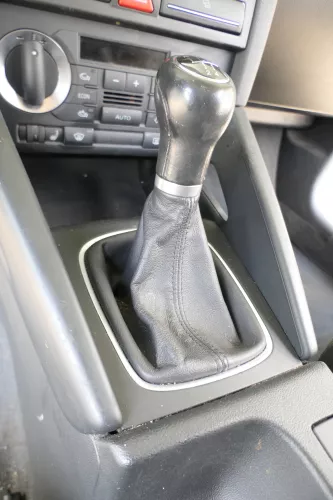 A3 8P Schaltknauf Schaltsack Schaltung Schaltknüppel 5-Gang Original schwarz Led (170812)