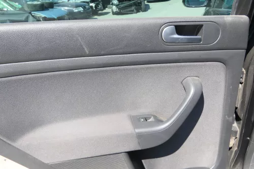 VW Golf Plus 5M 4x Türverkleidung Verkleidung Tür vorn hinten links (170865)