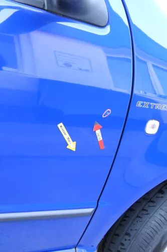 Skoda Fabia 6Y Kombi Limousine Tür vorne rechts Beifahrertür blau LF5K (170899)