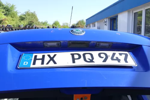 Skoda Fabia 6Y6 Schrägheck Heckklappe Kofferraumklappe hinten blau LF5K (170904)