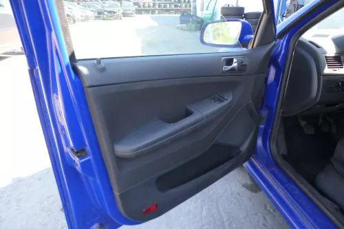 1 x Skoda Fabia 6Y Türverkleidung Verkleidung Tür vorn vorne links schwarz anth