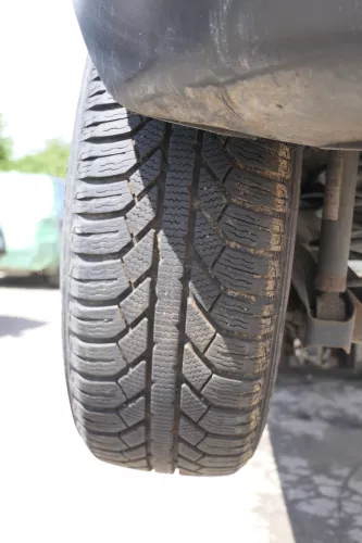 4x Polo 6R 9N Ibiza Felgen 185/60 R14 T Winterreifen M+S 6jx15 ET38 Reifen 4-6mm (170923)