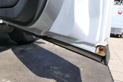 Audi A6 4B C5 Tür nur Türblatt vorne rechts Beifahrertür grau silber LY7M (170931)