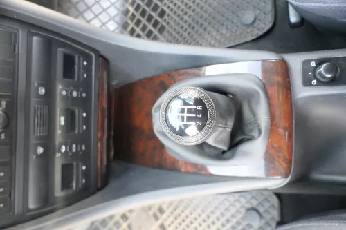 Audi A6 4B Schaltknauf Schaltsack Schaltknüppel original 5-Gang Leder schwarz