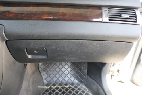 Audi A6 4B C5 Verkleidung Klappe Abdeckung Dekor Holz Optik Nußbaum (170947)