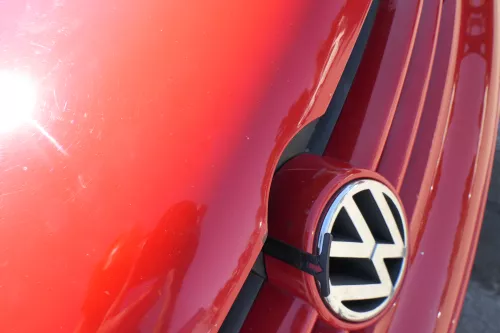 VW Golf 4 Motorhaube Haube Klappe vorne rot LP3G (171074)