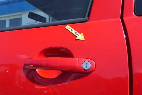 VW Golf 4 Tür vorne links Fahrertür 2/3-Türer rot LP3G ohneAnbauteile (171077)