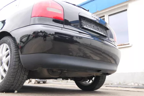 Audi A3 8L Stoßstange Heckstoßstange hinten schwarz LY9B (171105)