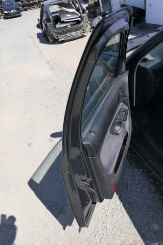 VW Golf 4 Bora Tür vorne links Fahrertür 4/5-Türer Kombi Variant grau blue LC7V (171126)