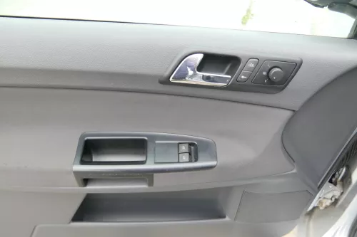 1x VW Polo 9N Türverkleidung Verkleidung Tür vorne links 2/3-Türer Fahrertür (171159)