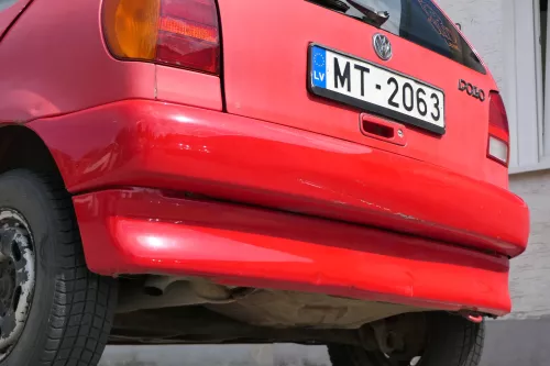 VW Polo 6N Stoßstange hinten 2-geteilte Heckstoßstange rot LP3G Stoßfänger (171171)