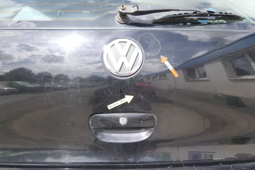 VW Polo 9N3 9N Heckklappe Kofferraumklappe Klappe schwarz L041 - Scheibe (171187)