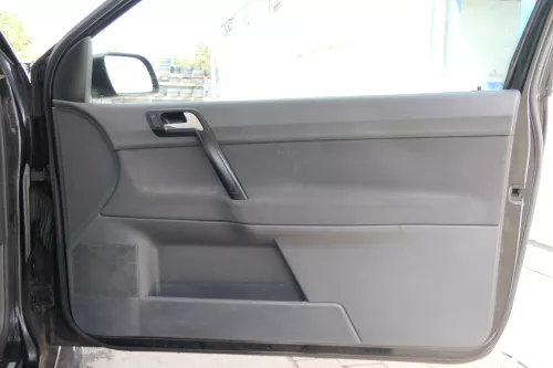 1x VW Polo 9N Türverkleidung Verkleidung Tür vorne rechts 2/3-Türer Beifahrertür