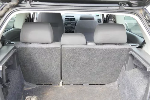 VW Polo 9N 9N3 Sitz Rückbank Sitzfläche Sitze 3 Punkt Gurt hinten mit Kopfstütze (171197)