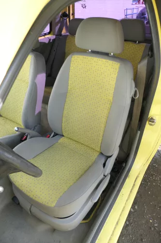 Seat Arosa VW Lupo Sitz vorn links Fahrersitz Höhenverstellung höhenverste gelb